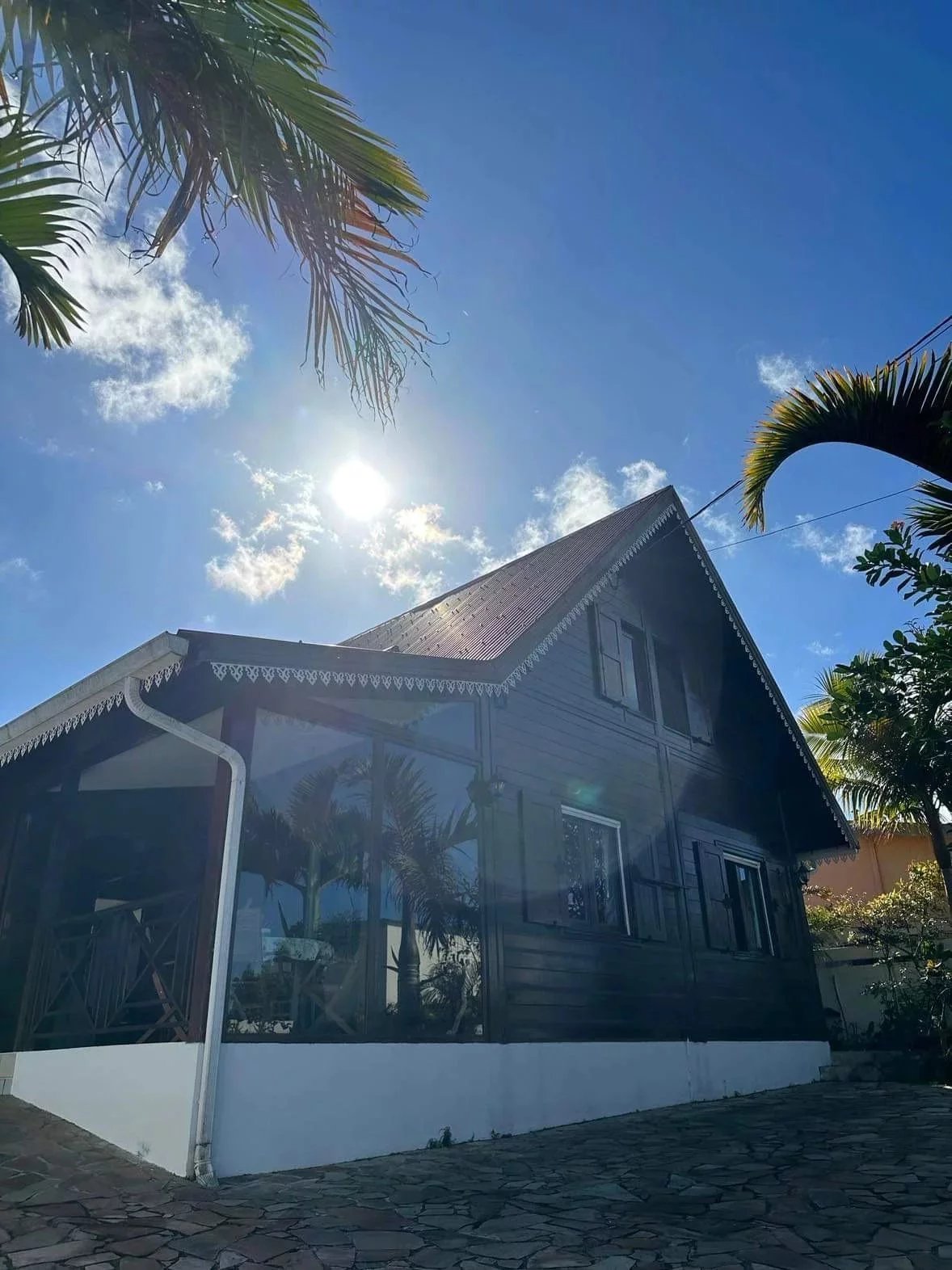 Maison-Villa - Petite-le