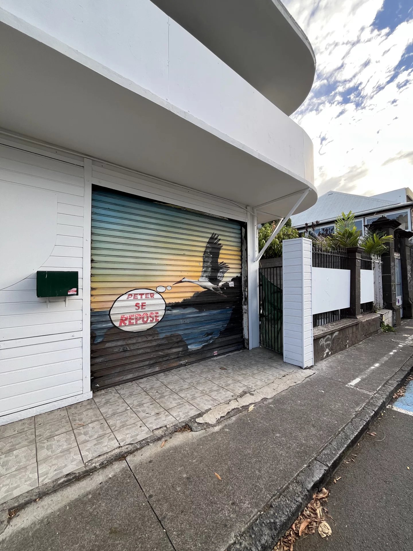Bureau - Saint-Pierre